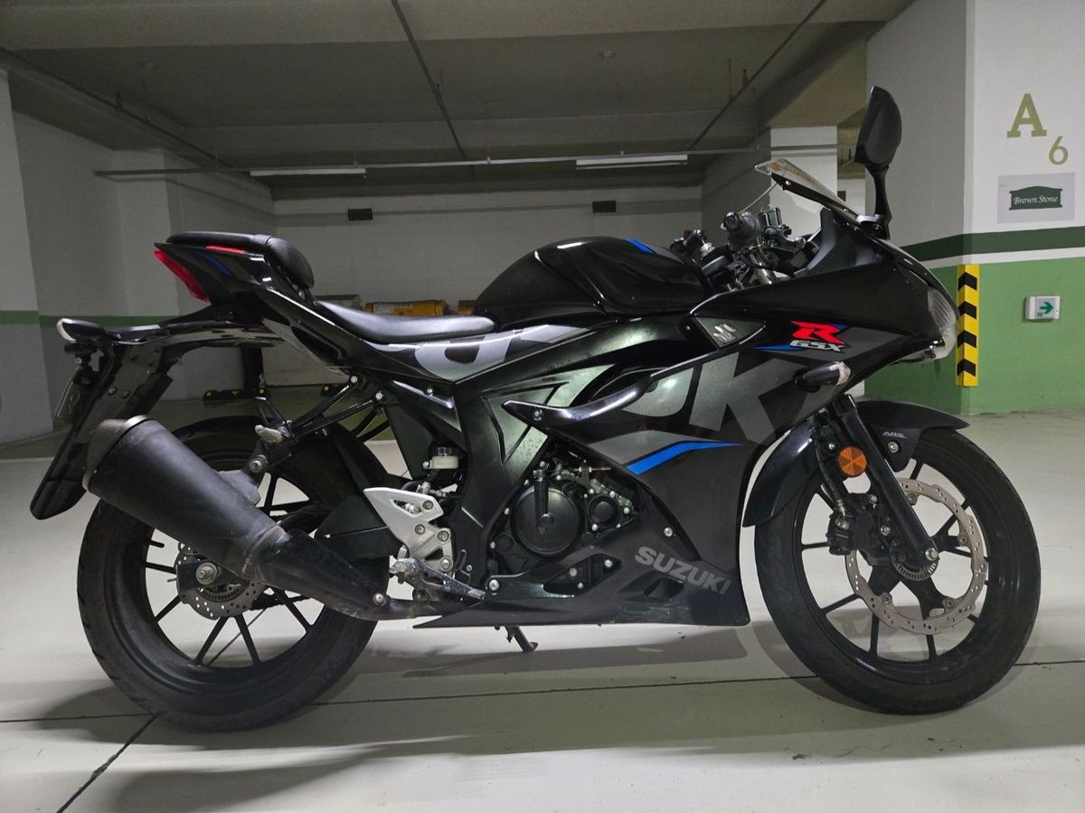 스즈키 GSX R 125 ABS thumb 2