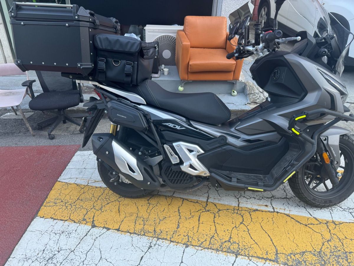 기타 ADV 125 main