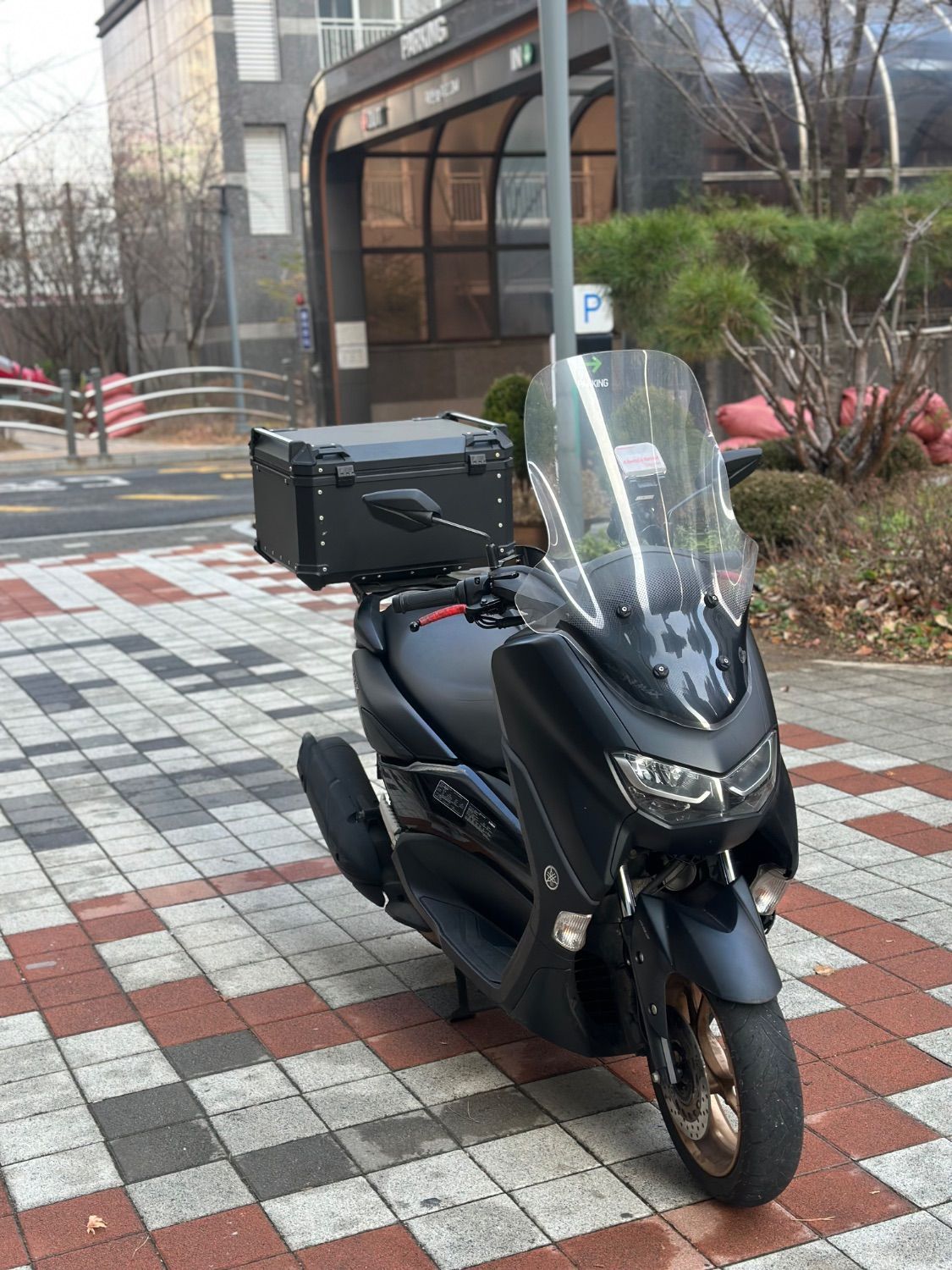 야마하 NMAX 125 8