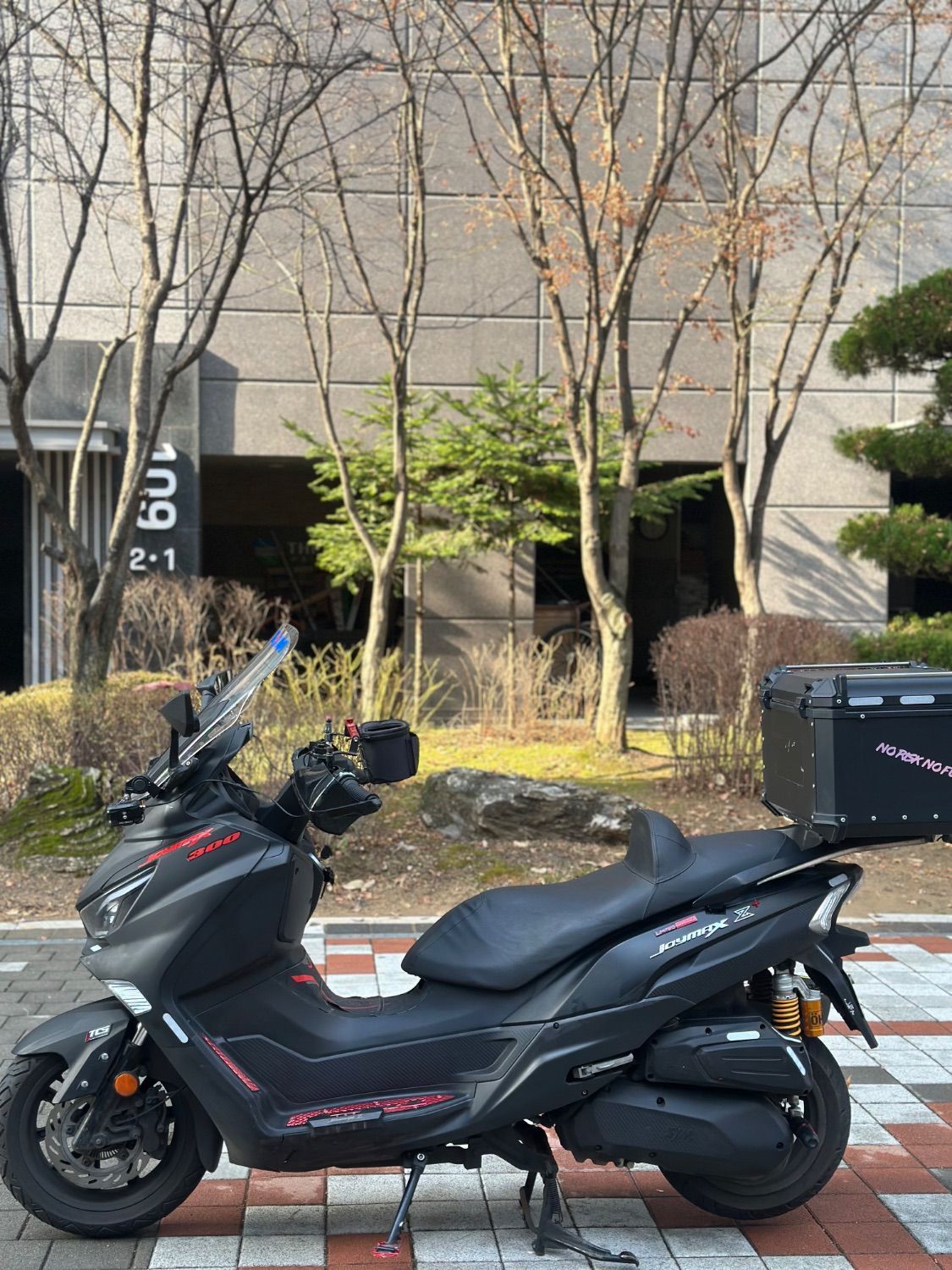 SYM 조이맥스 Z 300 플러스 ABS more