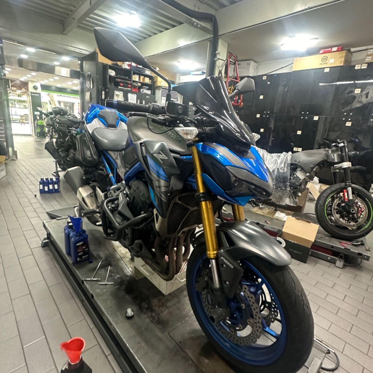 가와사키 Z 900 6