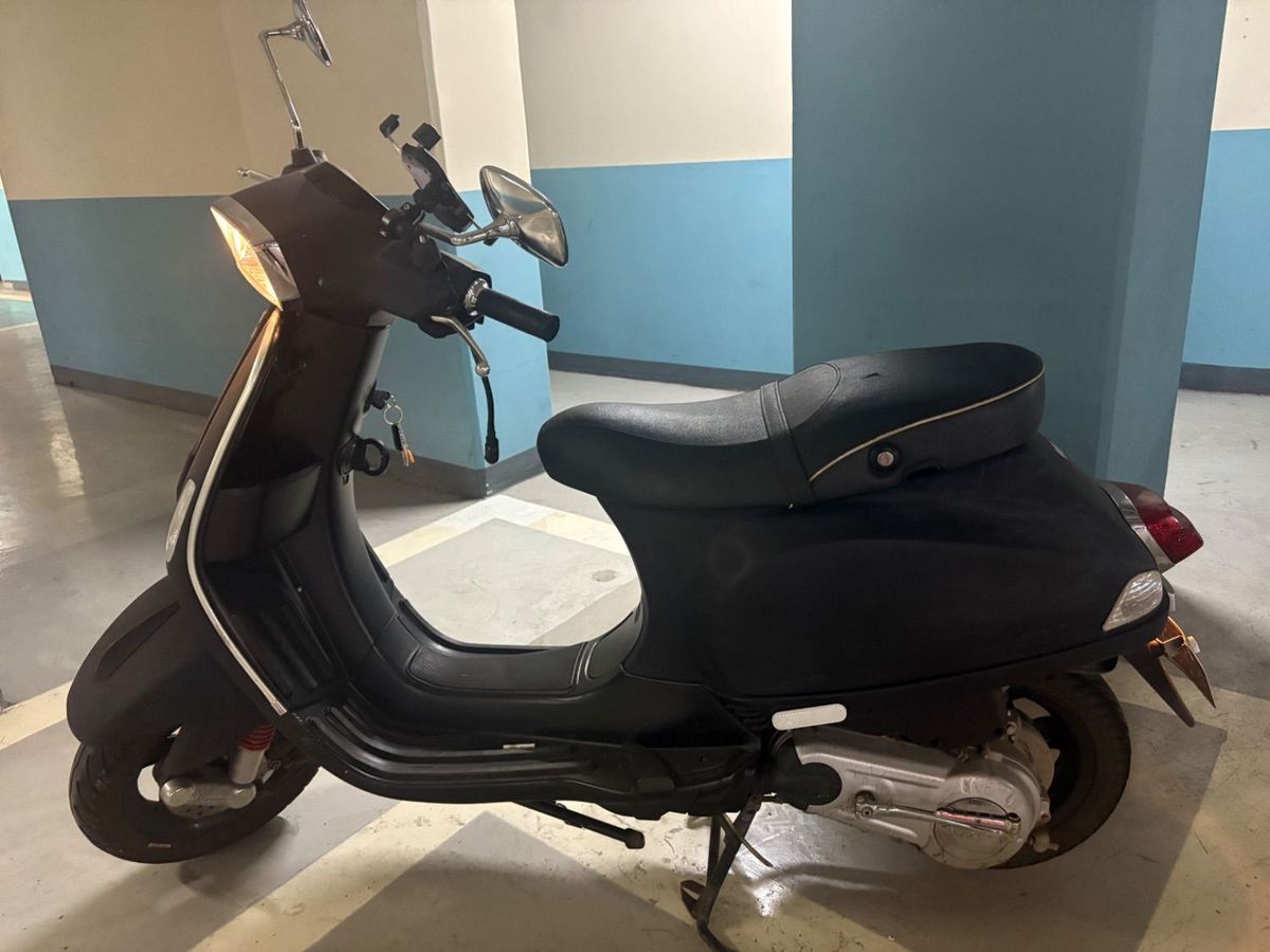 베스파 SXL 125 more