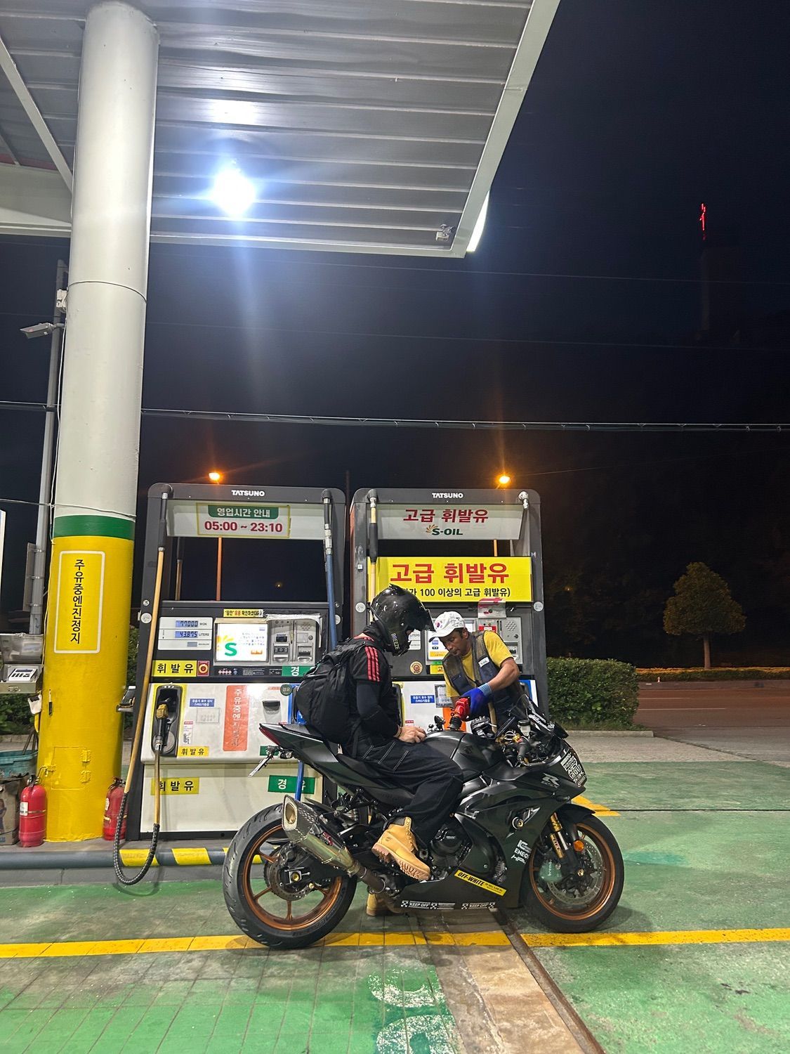 스즈키 GSX R 1000 R 블랙 에디션 11