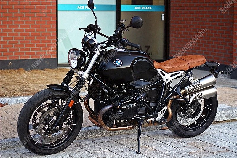 BMW R nine T 스크램블러 10