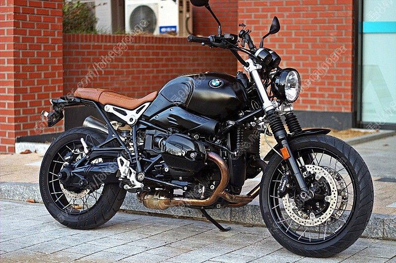 BMW R nine T 스크램블러 8