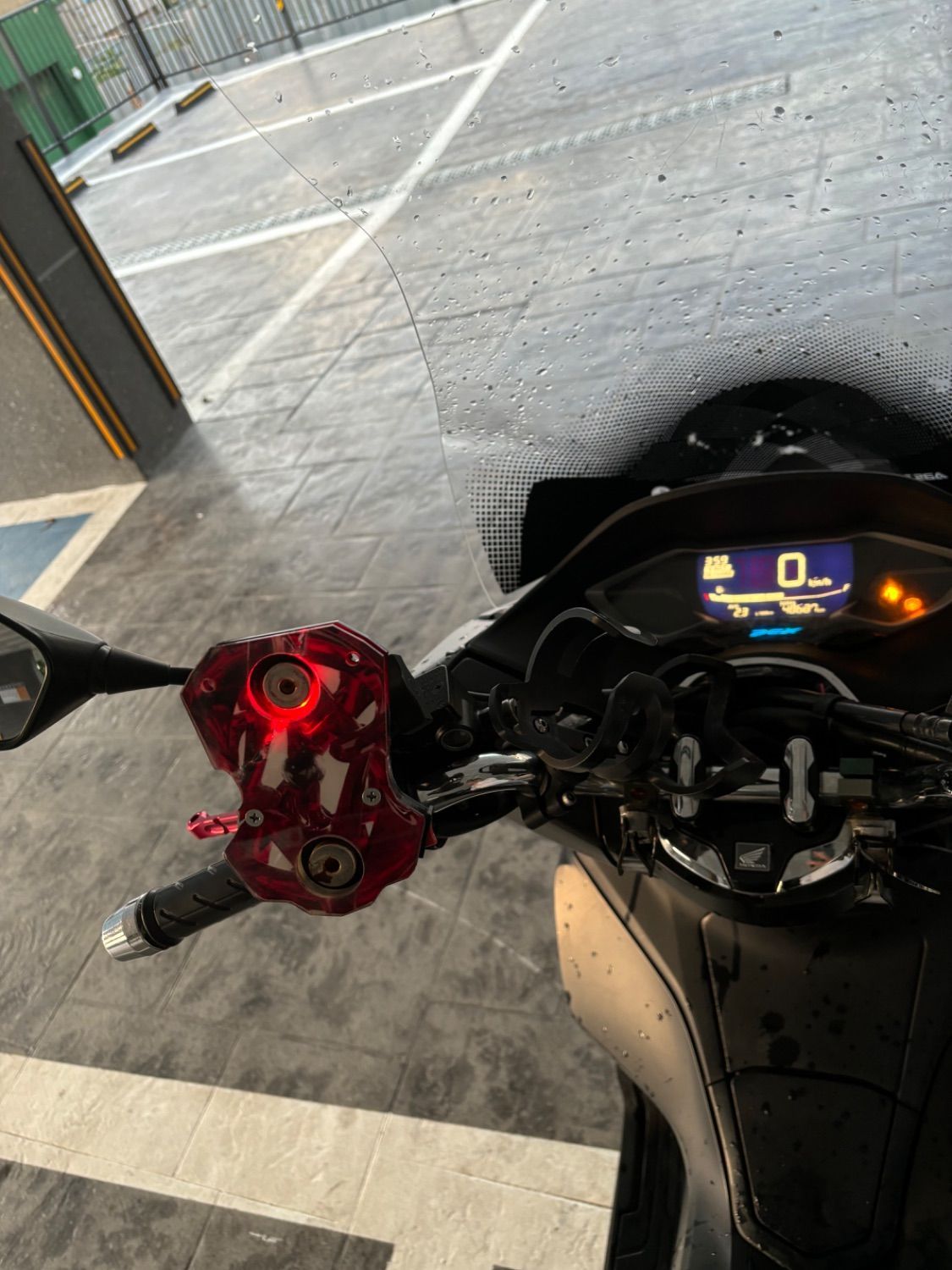 혼다 PCX 125 8