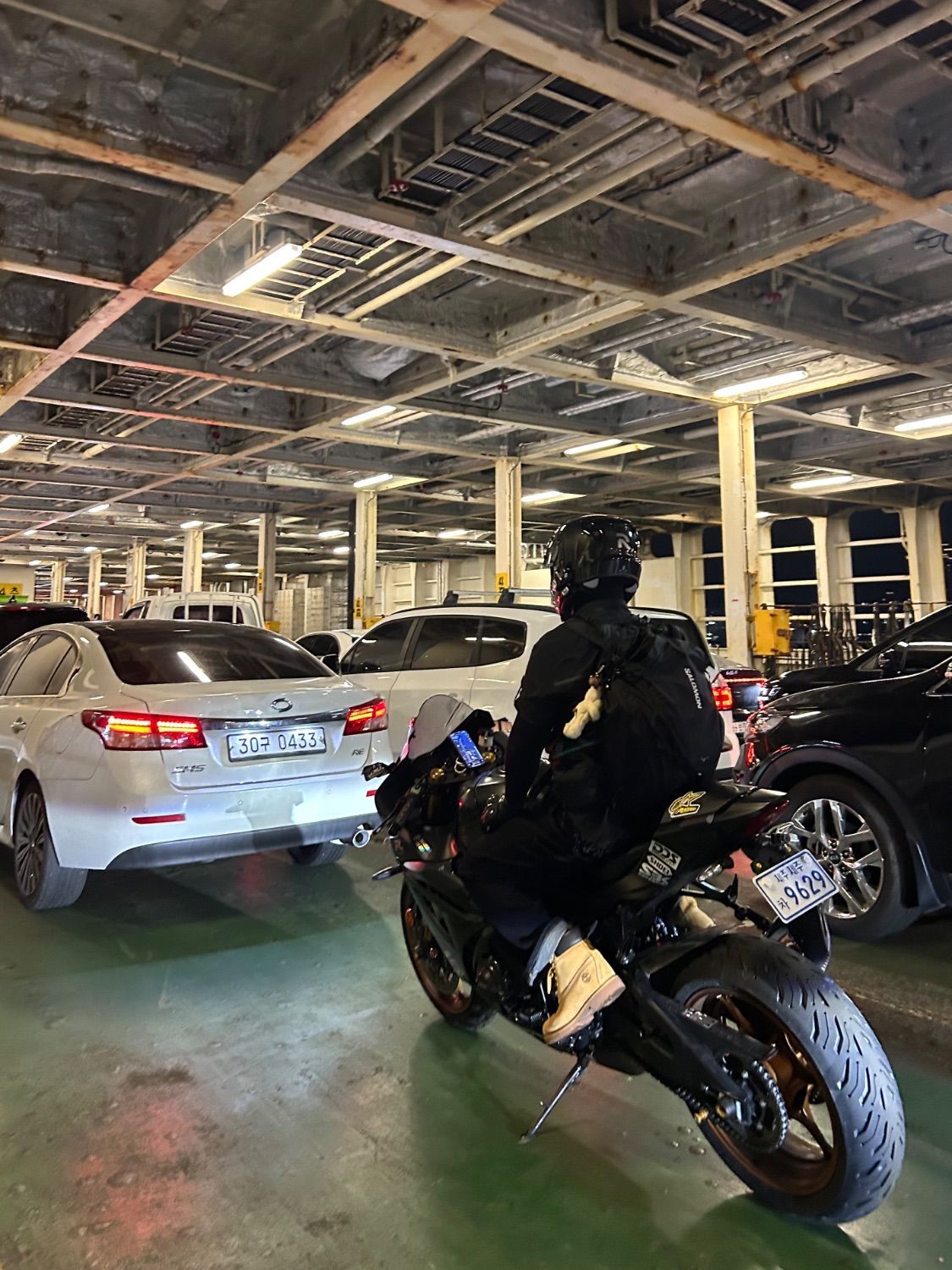 스즈키 GSX R 1000 R 블랙 에디션 10