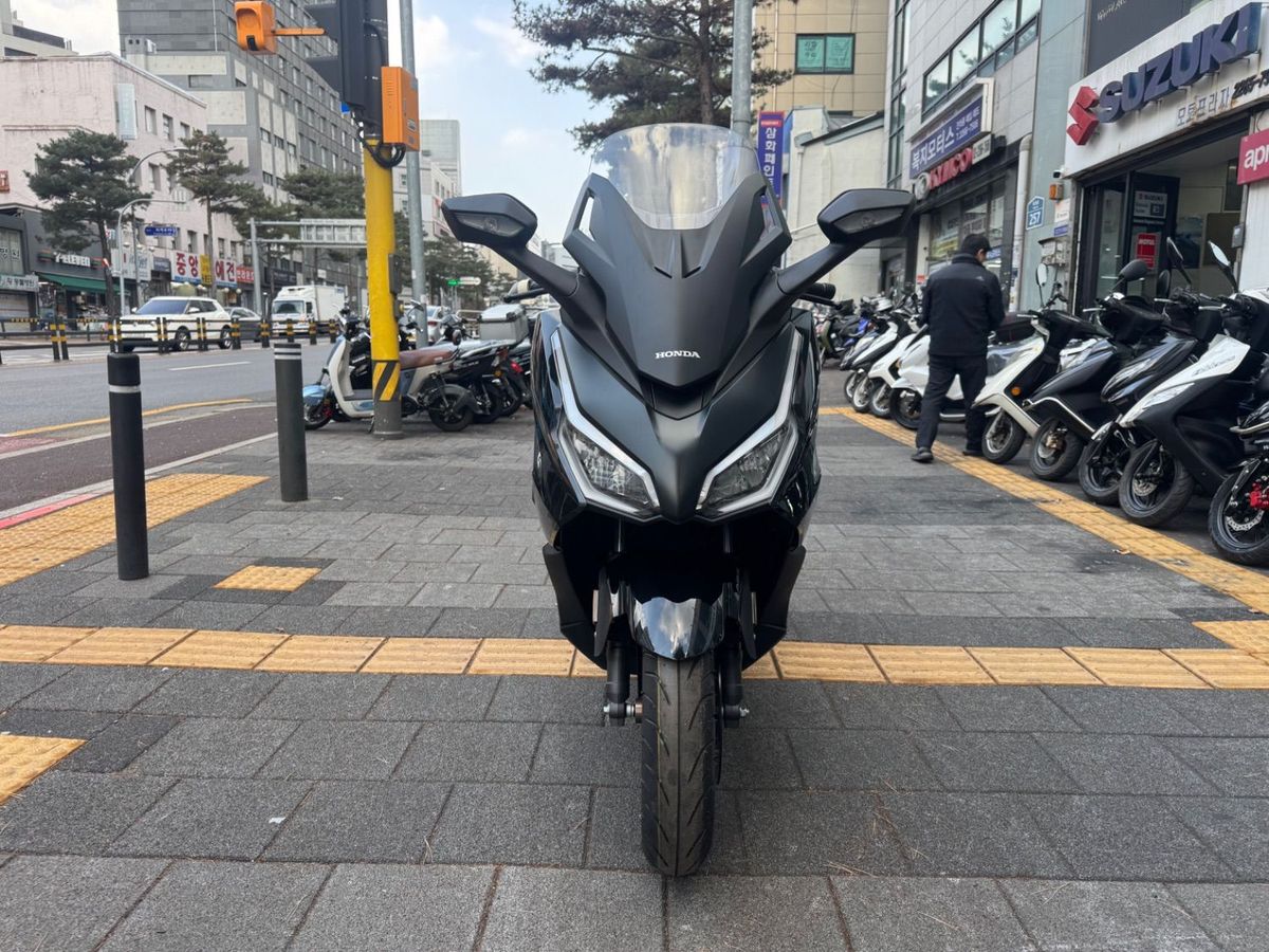 혼다 포르자 350 7