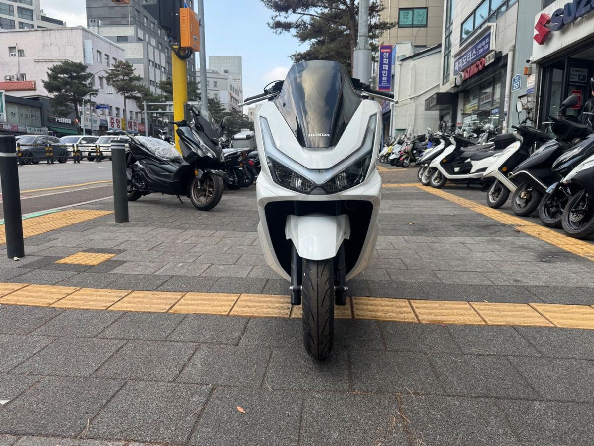 혼다 PCX 125 7
