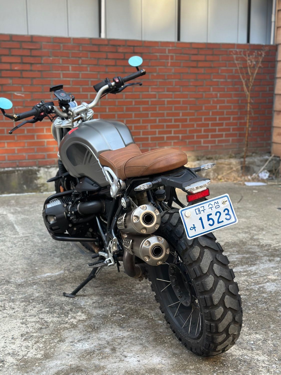 BMW R nine T 스크램블러 4