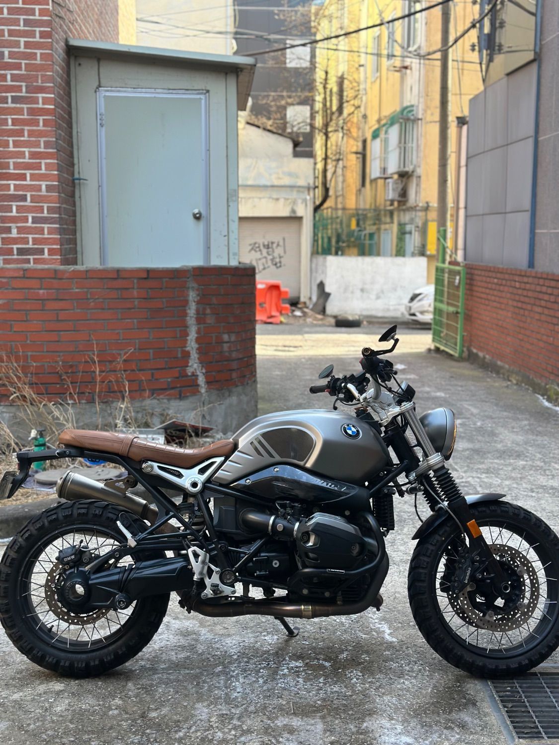 BMW R nine T 스크램블러 7