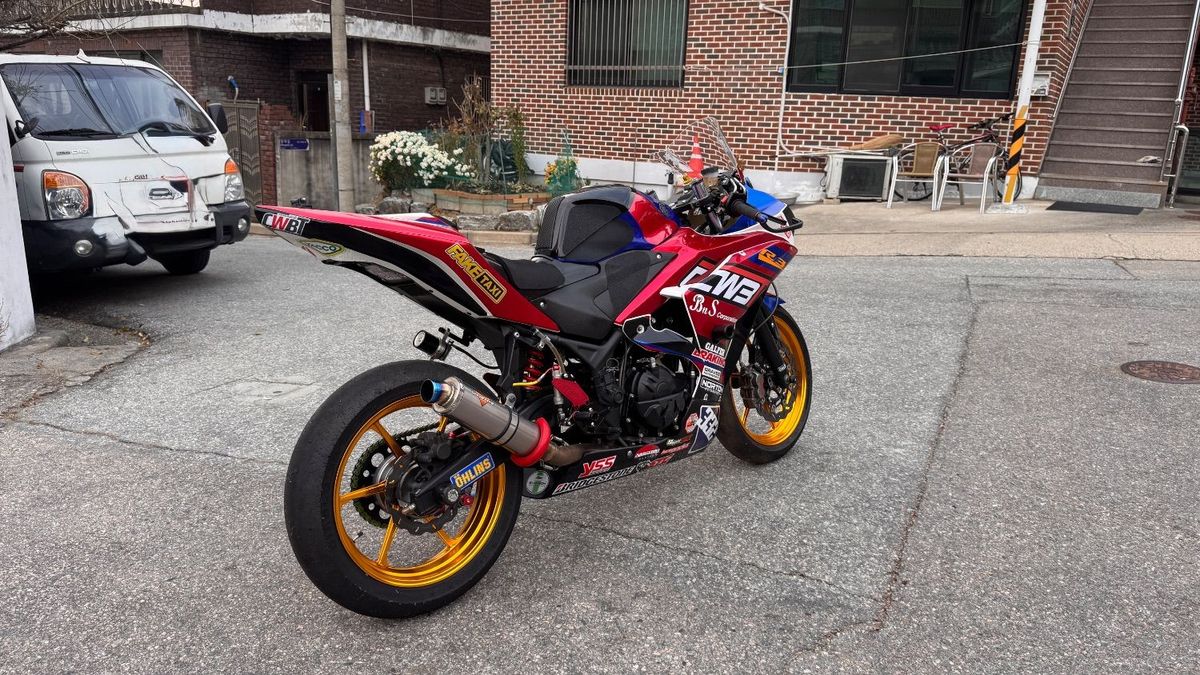 야마하 YZF R3 5