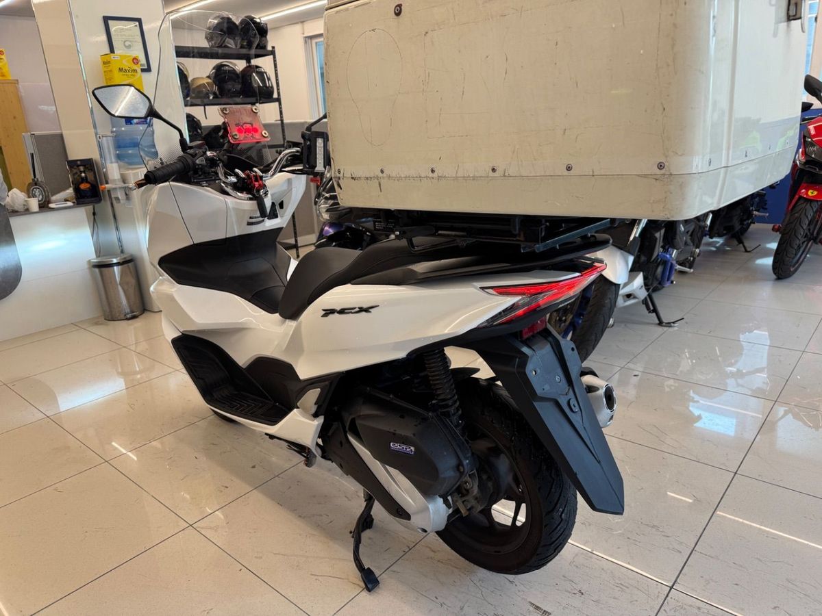 혼다 PCX 125 6