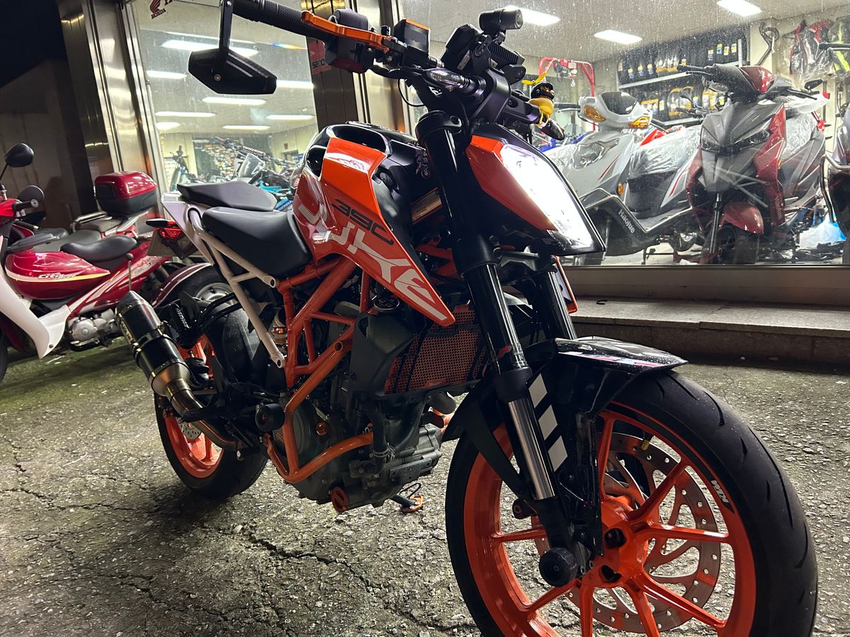 KTM 390 듀크 main