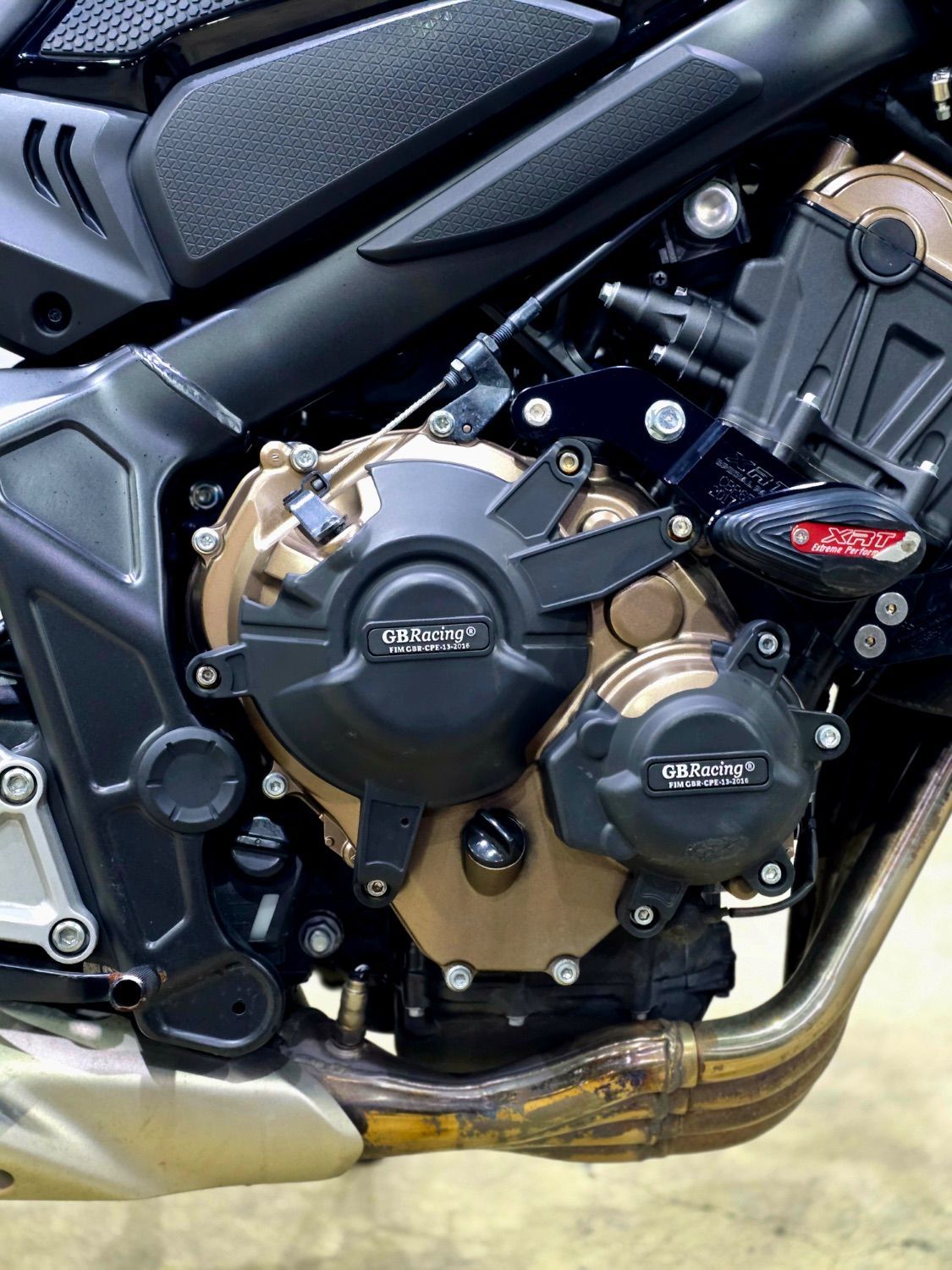 혼다 CB 650 R 10