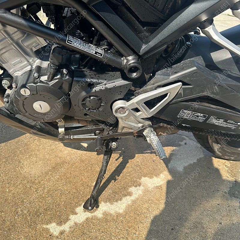혼다 CB 125 R 4