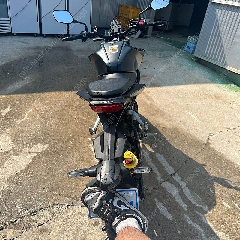 혼다 CB 125 R 9