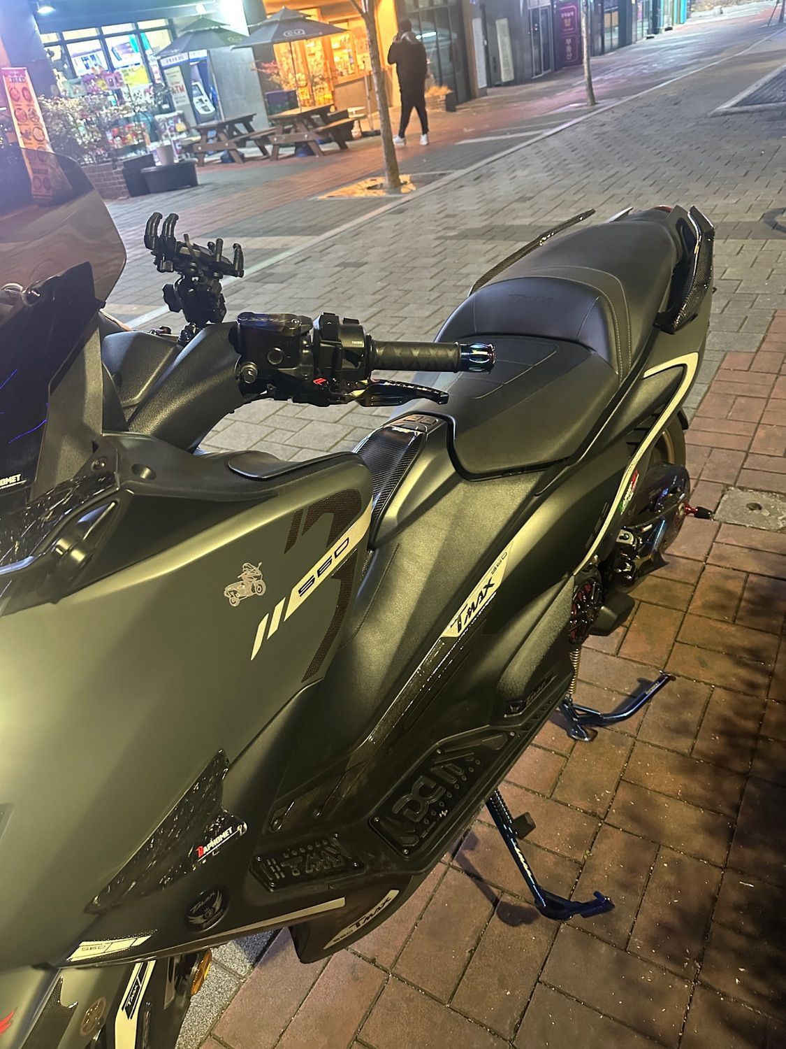 야마하 TMAX 560 4