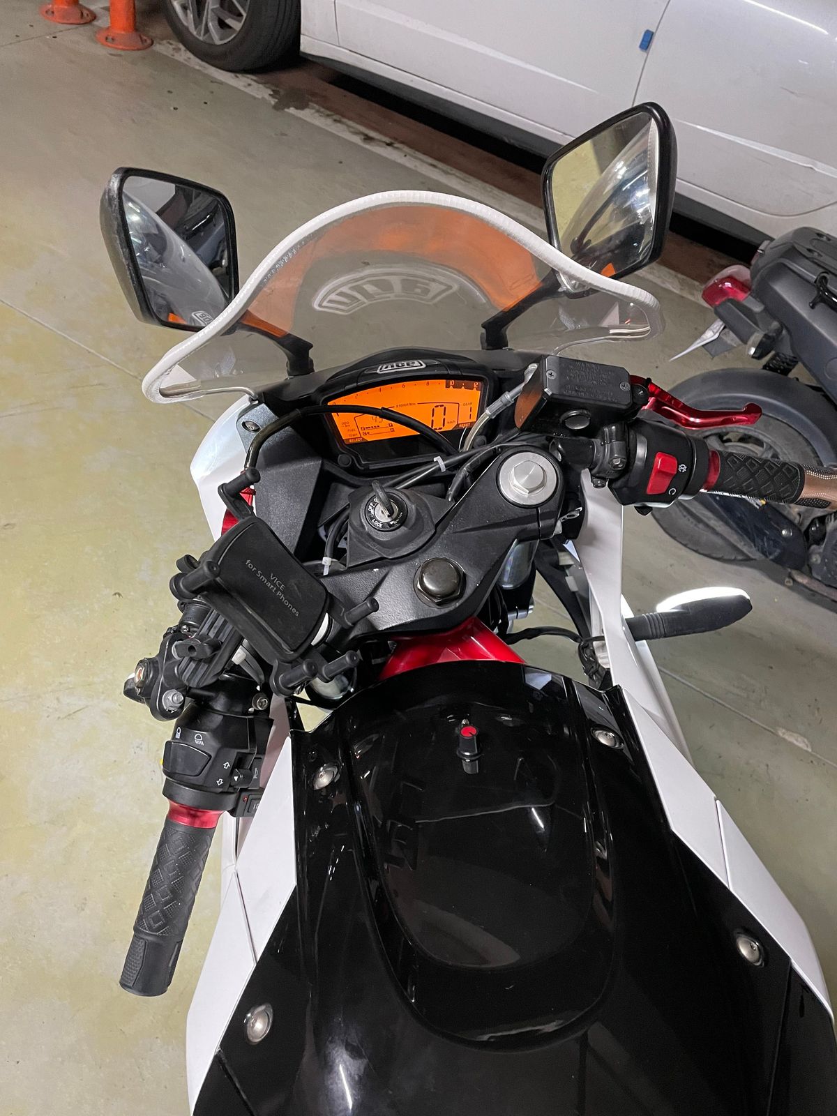 KR모터스 엑시브 250 R 6