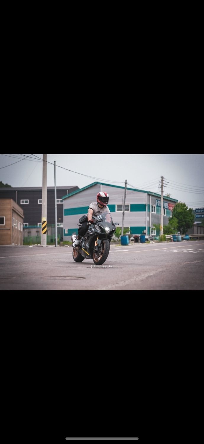 스즈키 GSX R 1000 R 블랙 에디션 more