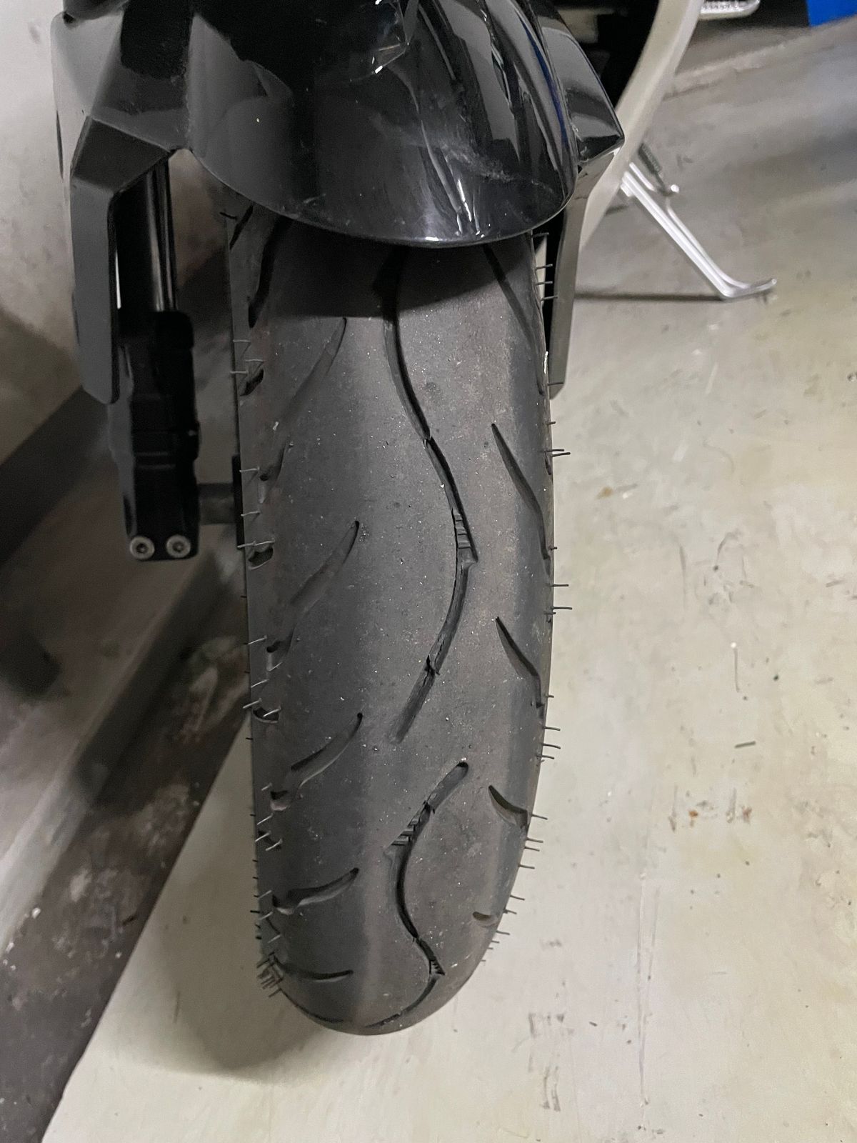KR모터스 엑시브 250 R 9