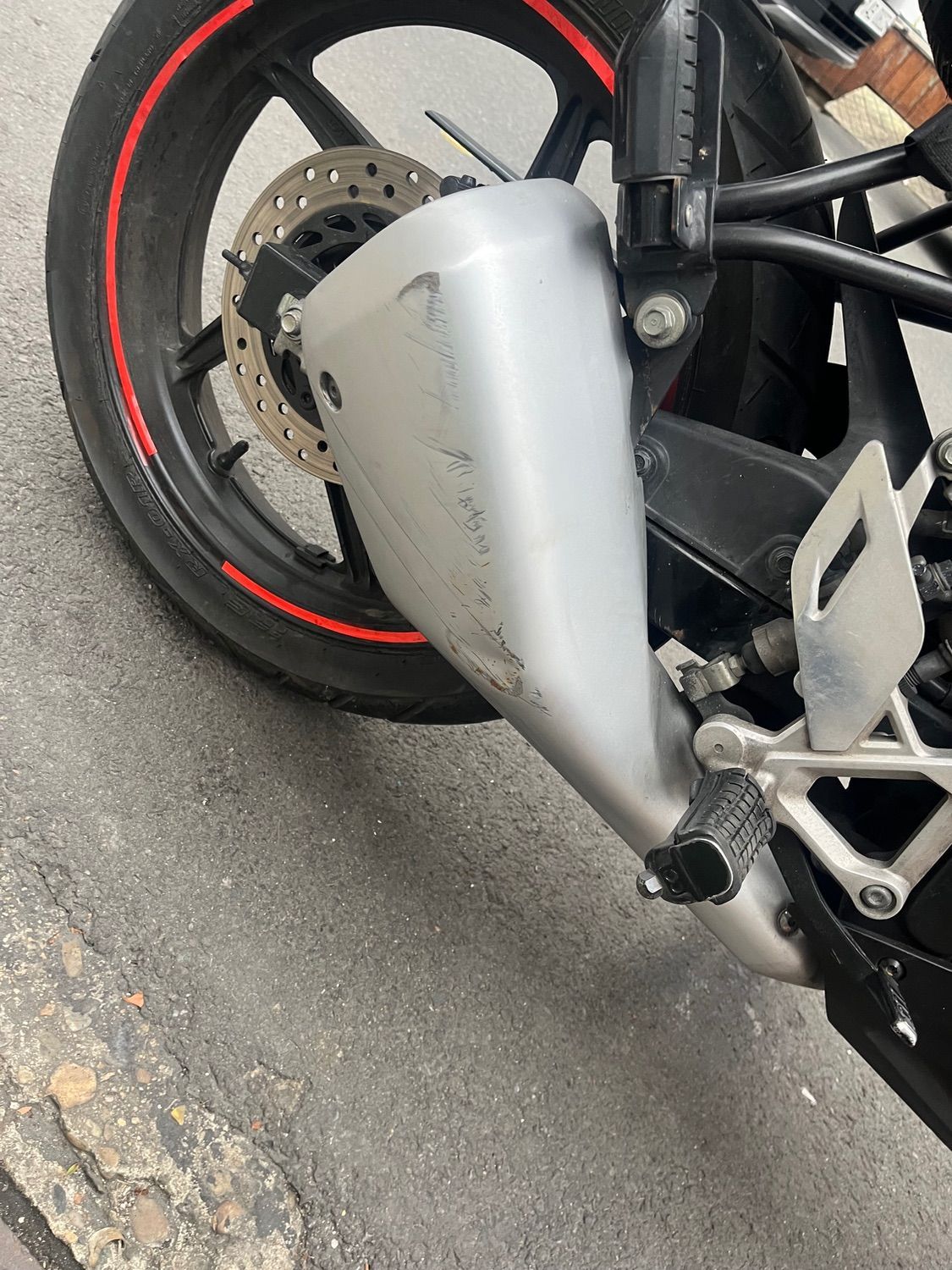 혼다 CBR 125 R 8