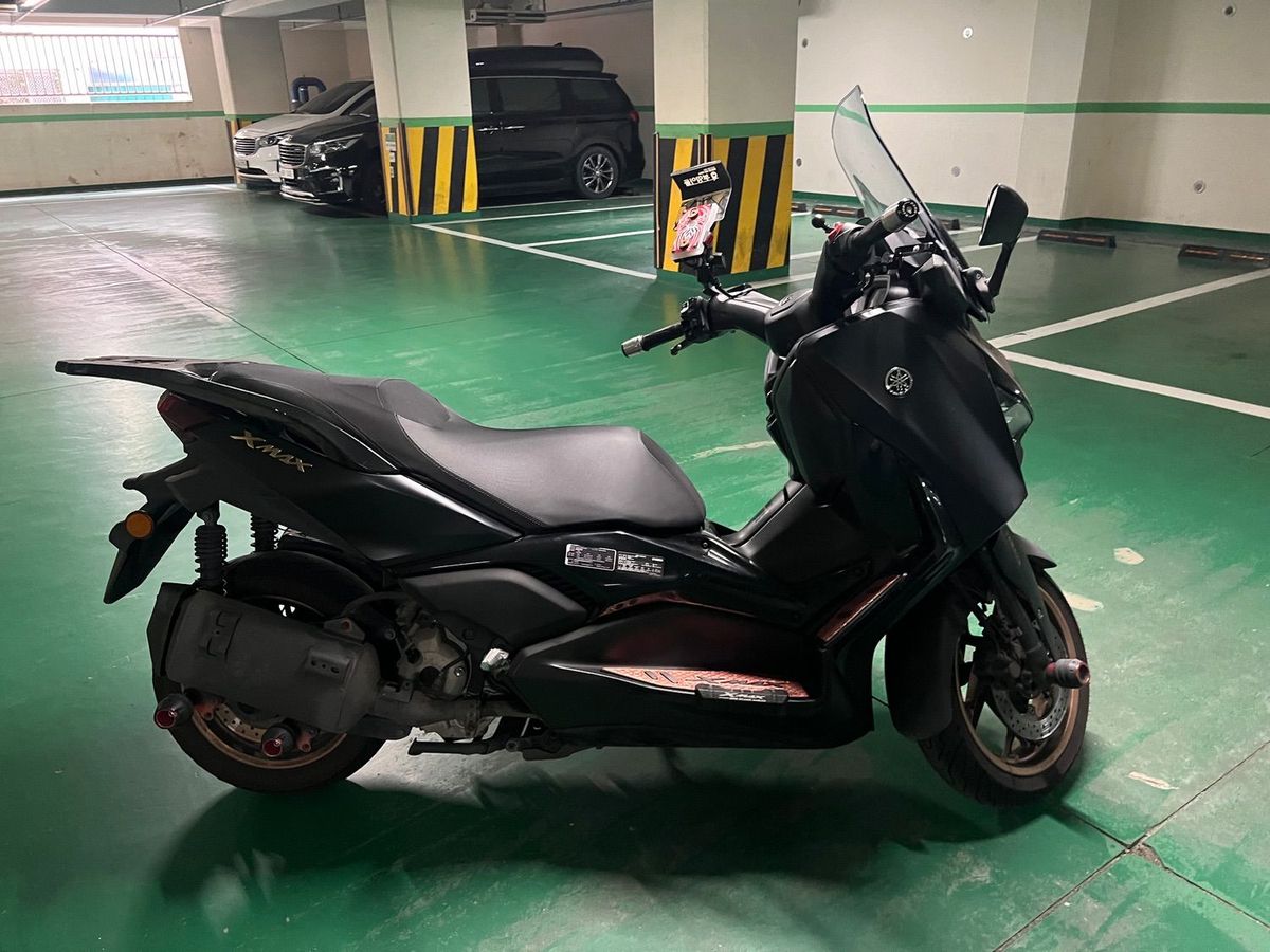 야마하 XMAX 300 ABS 5