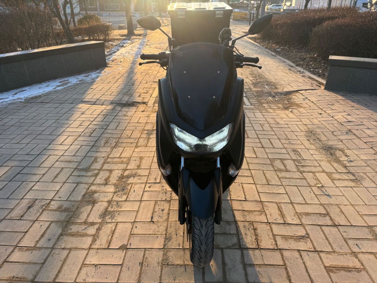 야마하 NMAX 125 4