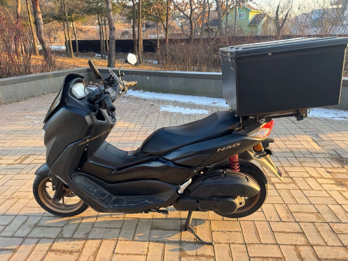 야마하 NMAX 125 5