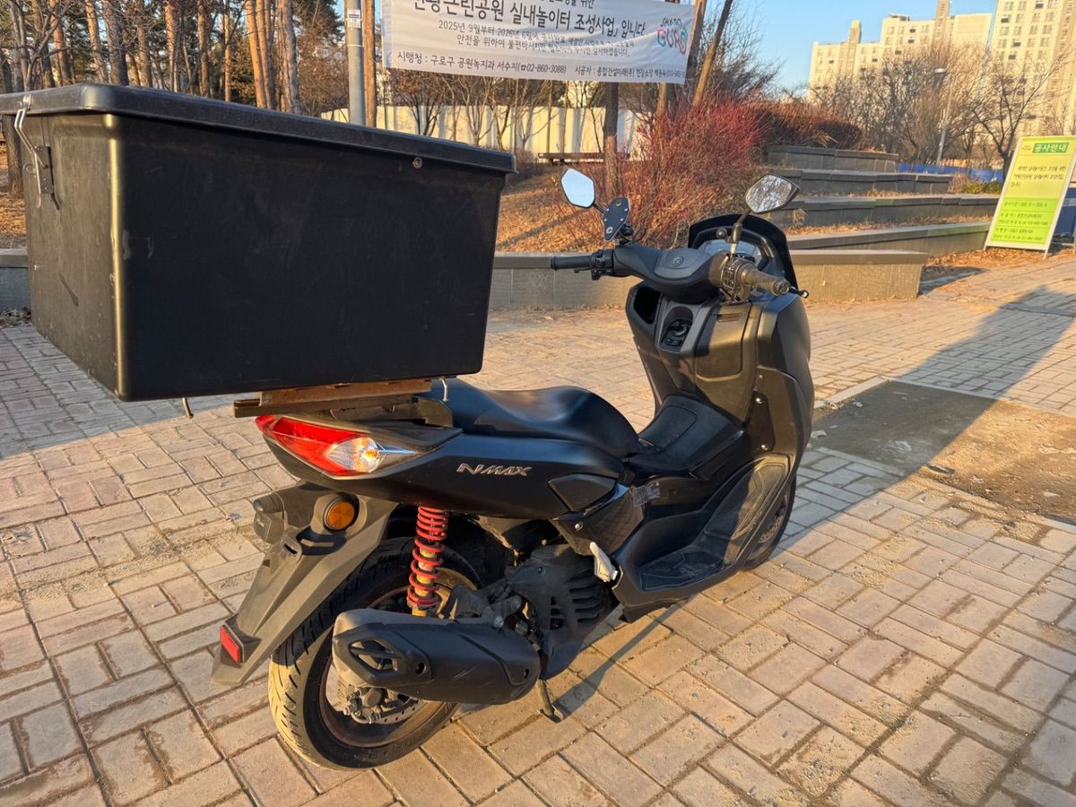 야마하 NMAX 125 8