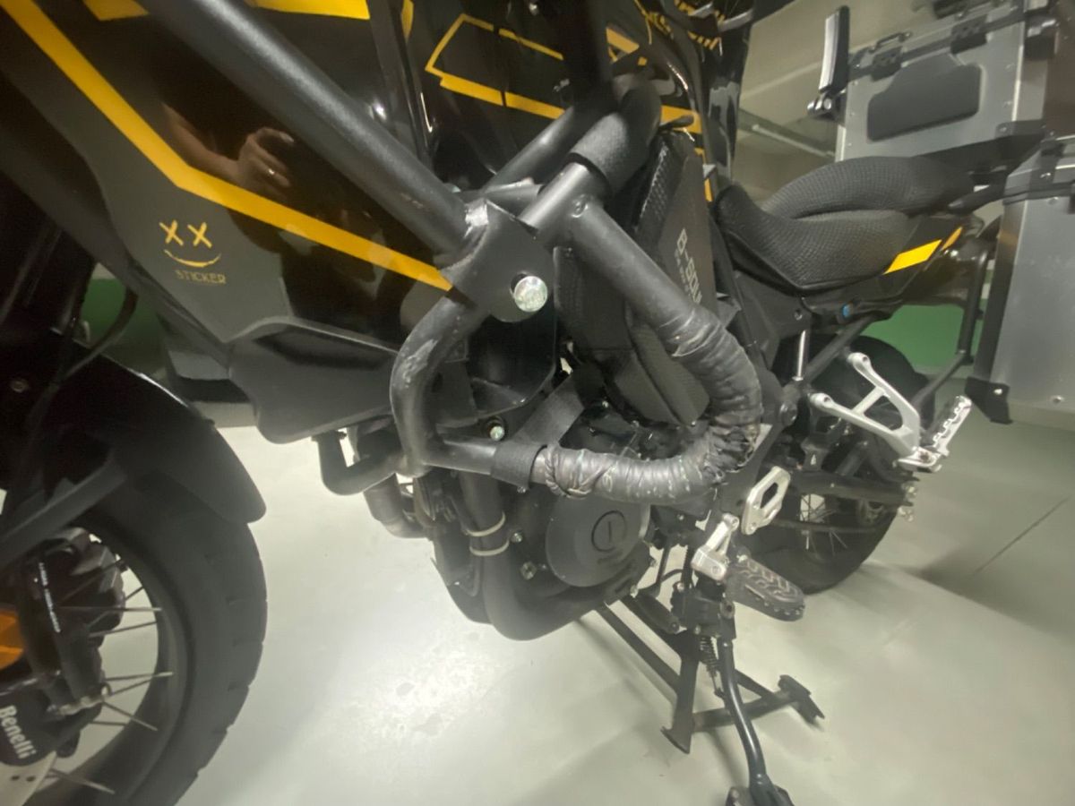 베넬리 TRK 502 X 6