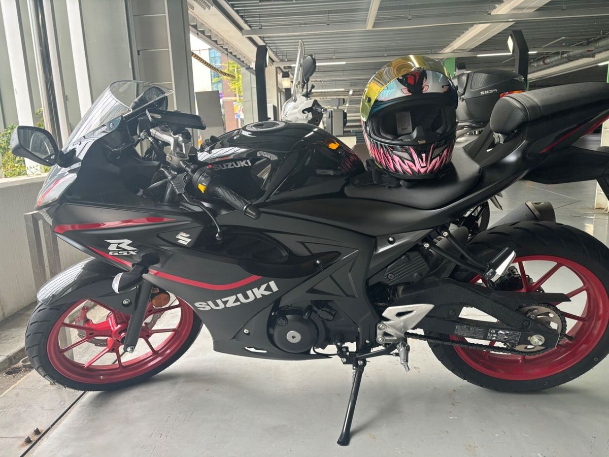 스즈키 GSX R 125 ABS thumb 2
