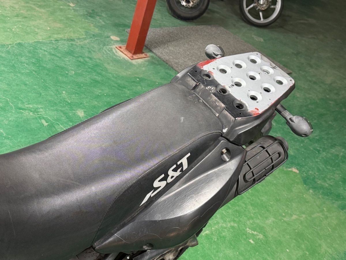 KR모터스 트로이 RT 125 8