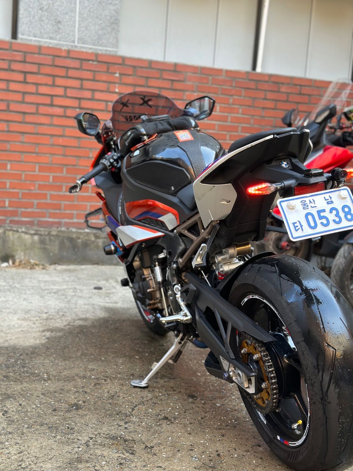 BMW S 1000 RR more