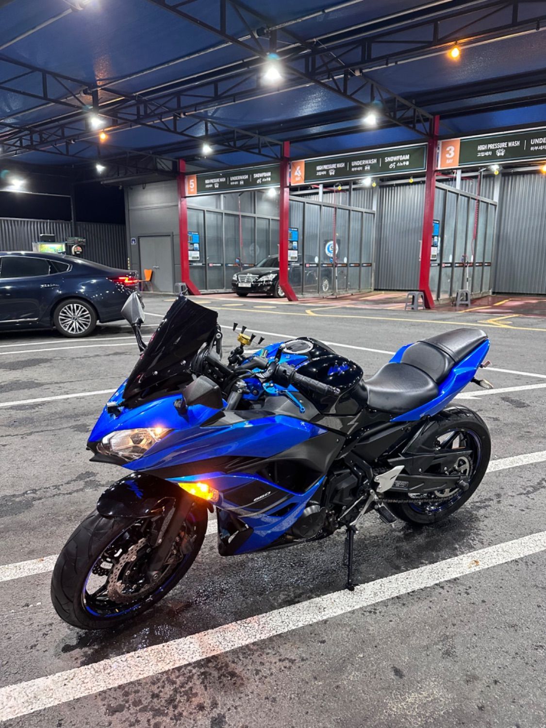 가와사키 닌자 650 R main