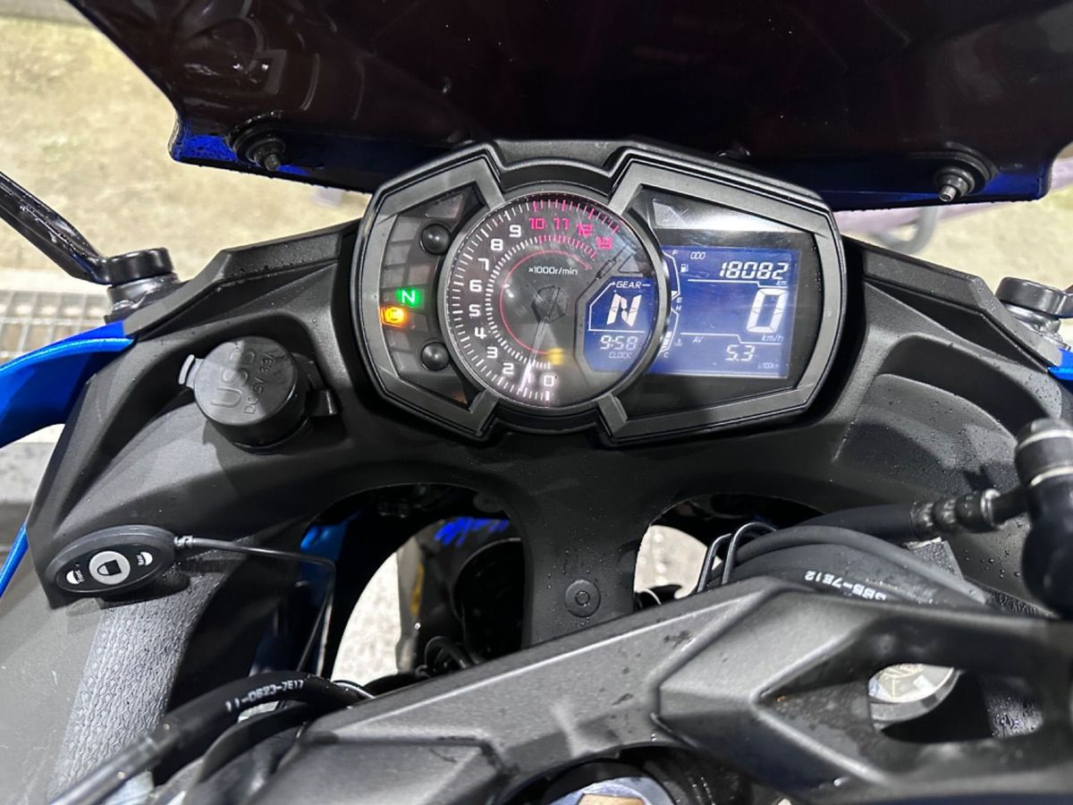 가와사키 닌자 650 R 6