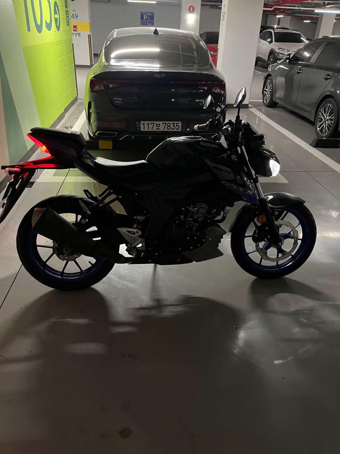 스즈키 GSX S 125 thumb 2