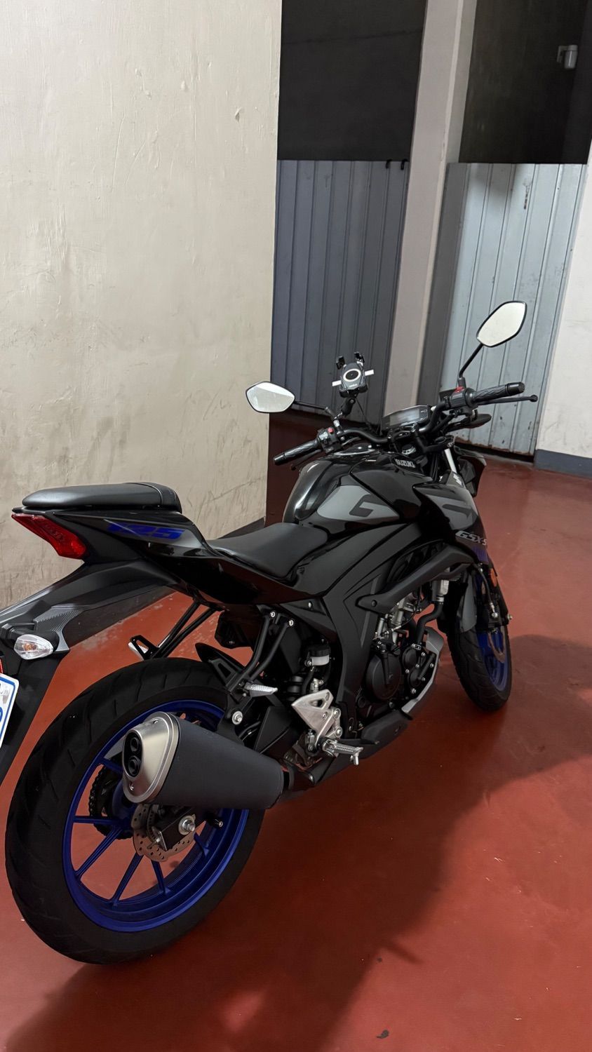 스즈키 GSX S 125 main