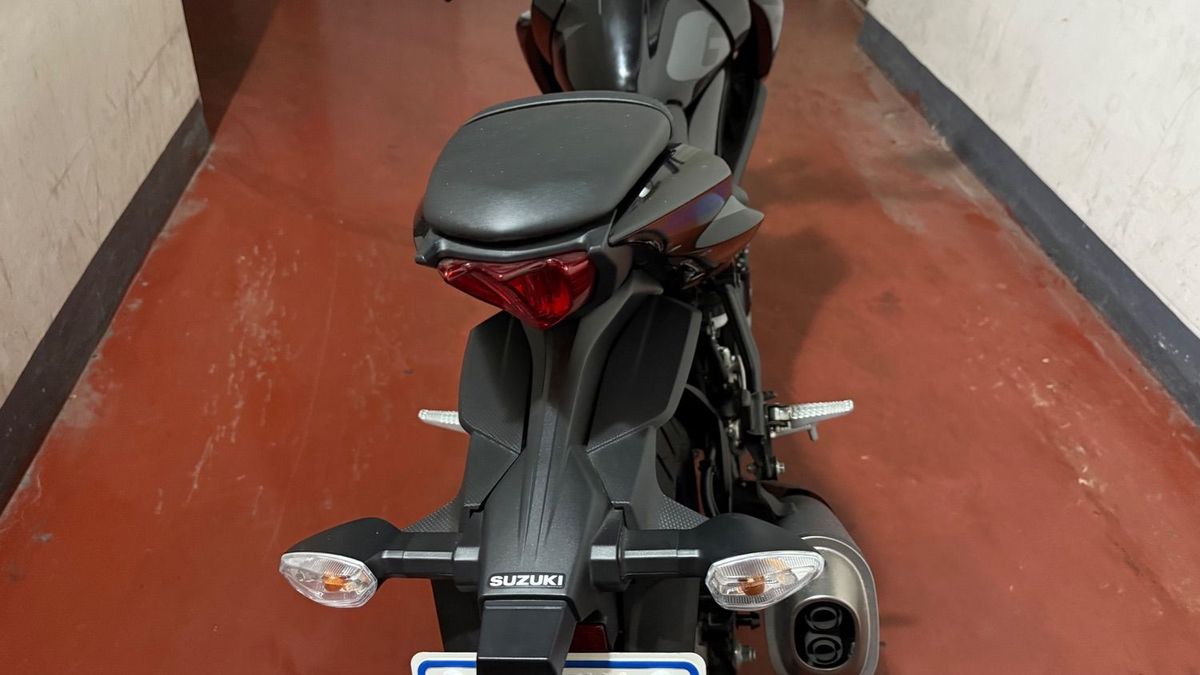 스즈키 GSX S 125 5