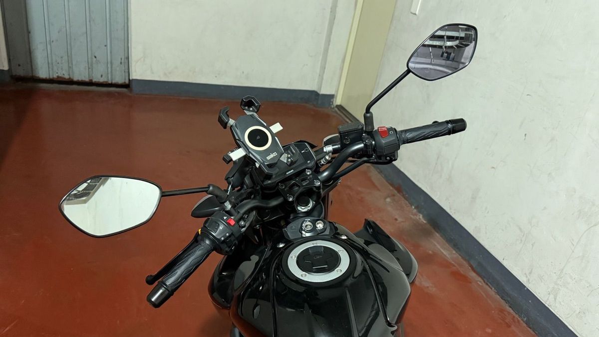 스즈키 GSX S 125 more