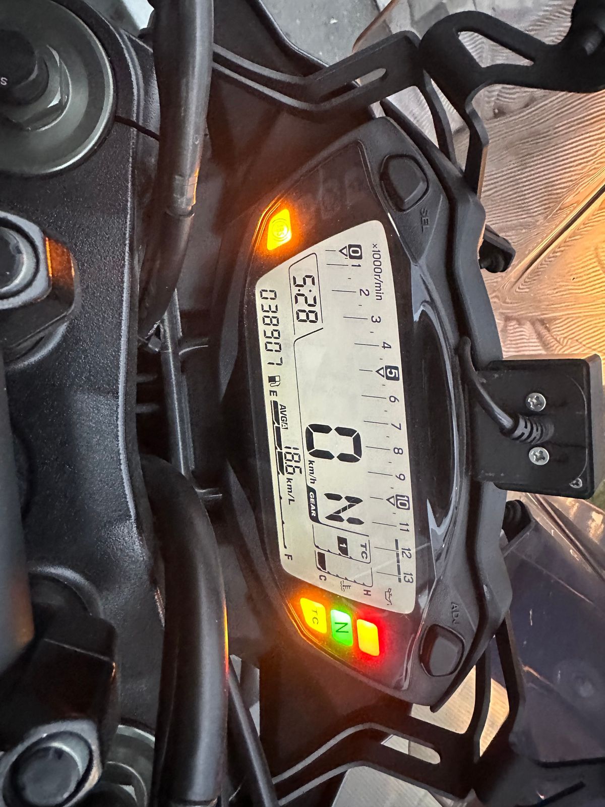 스즈키 GSX 750 main