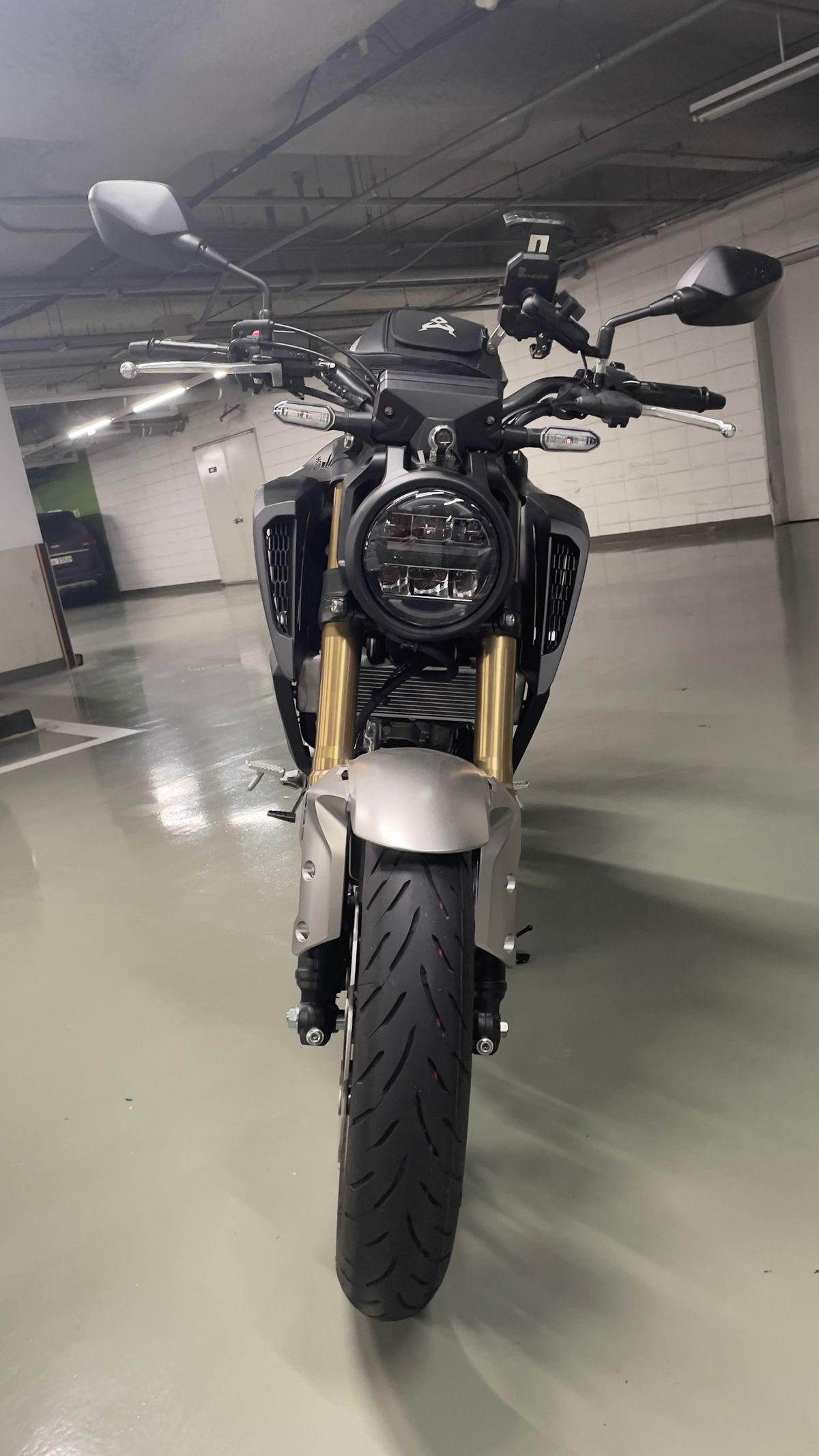 혼다 CB 125 R more