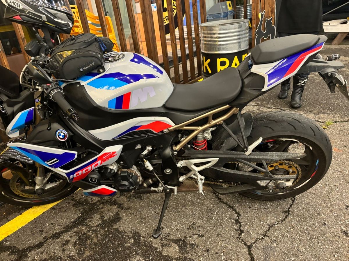 BMW S 1000 R main