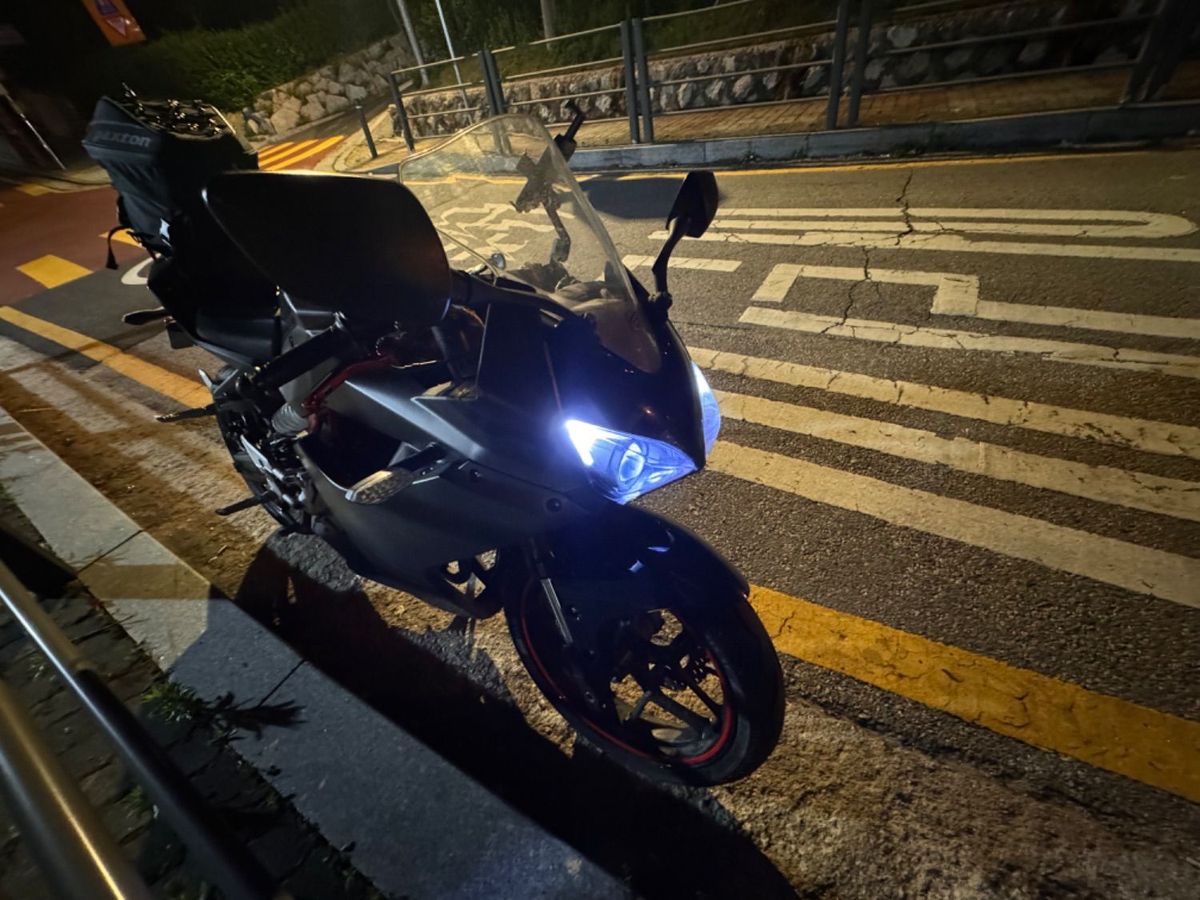 KR모터스 엑시브 250 R 6