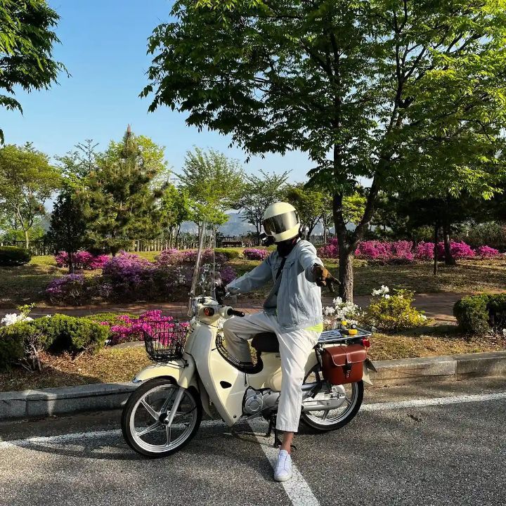 혼다 C 110 main