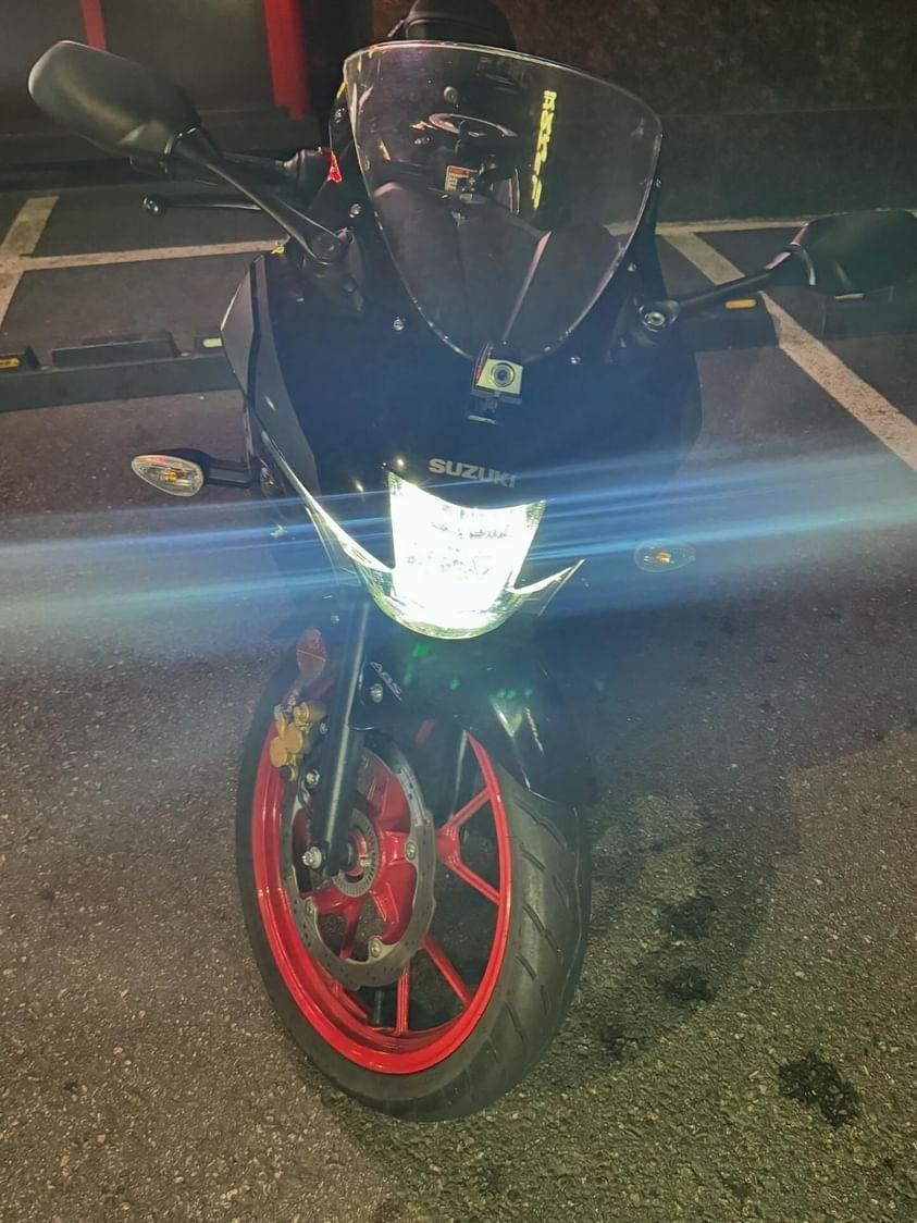 스즈키 GSX R 125 ABS 7