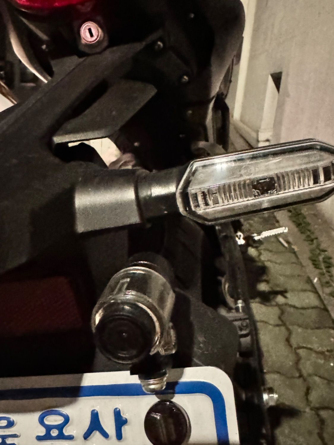 혼다 CB 125 R more