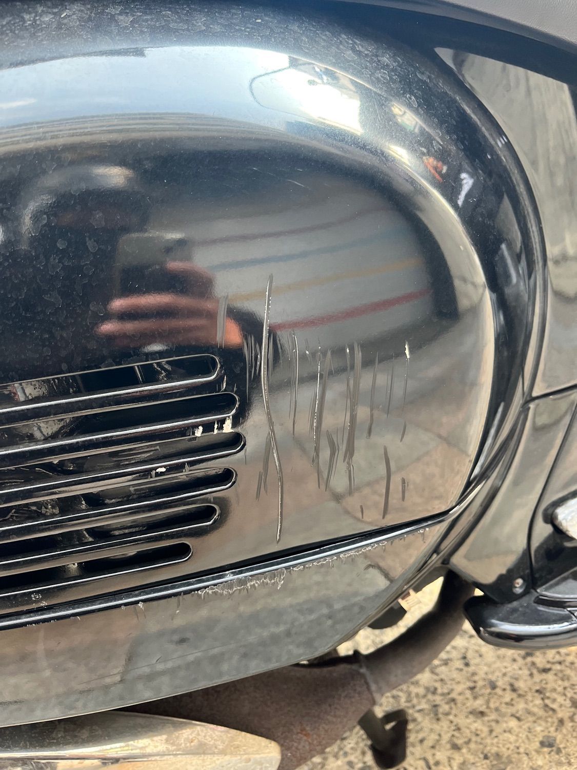 베스파 GTS 300 슈퍼 more