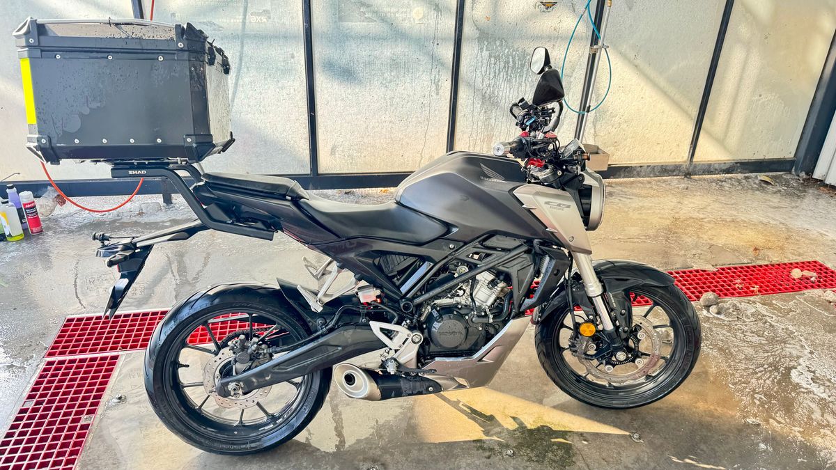 혼다 CB 125 R thumb 2