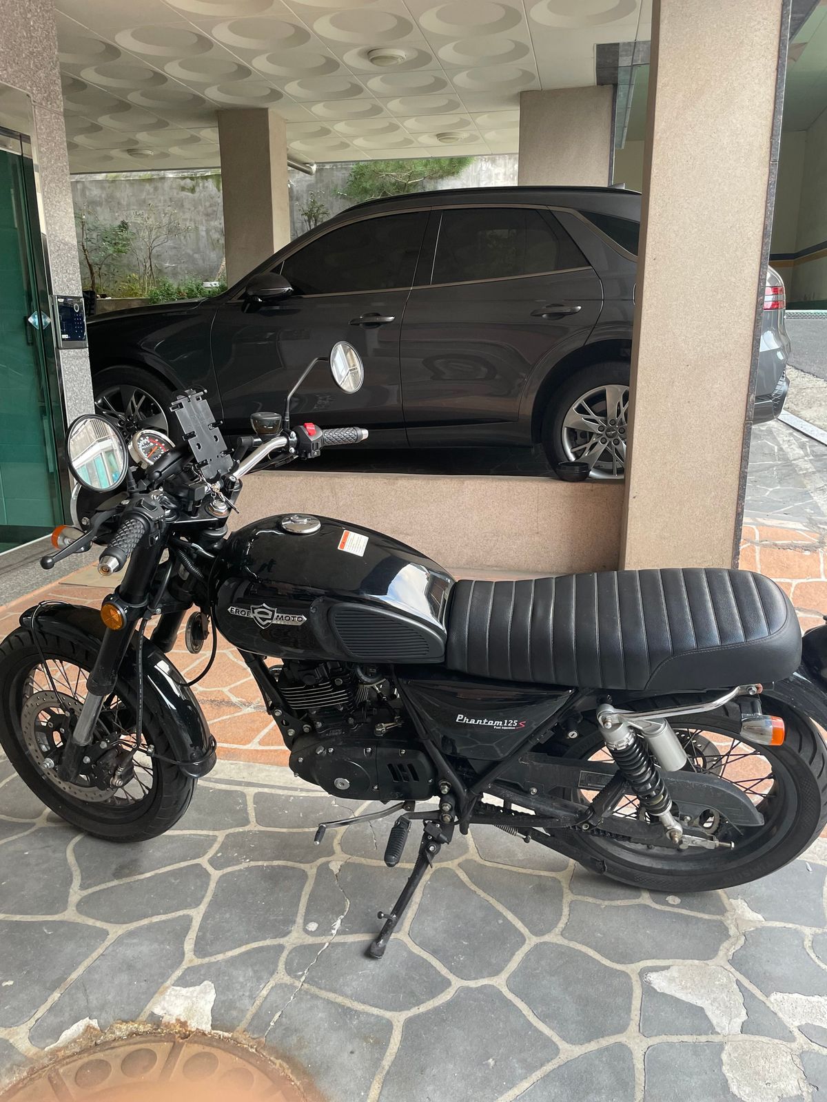 엘로이모터스 팬텀 125 S 4
